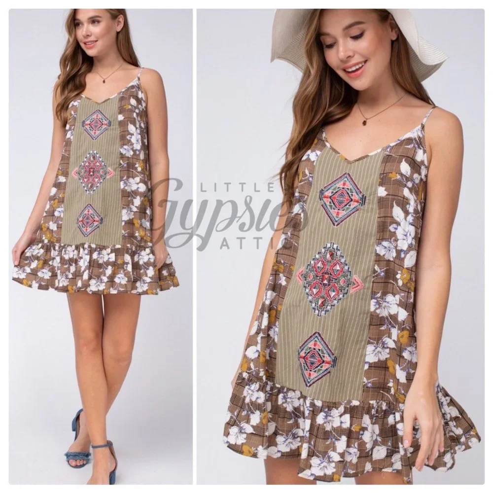 Entro Mixed Media Tunic Dress - Picture 9 of 14